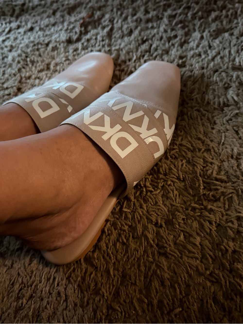 Dkny Women's Slip-On Logo Mules in Nude